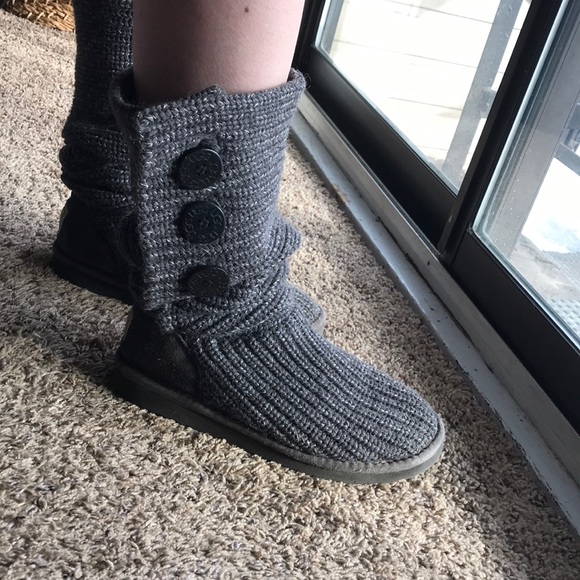 Grey Knit UGGS - Picture 5 of 5